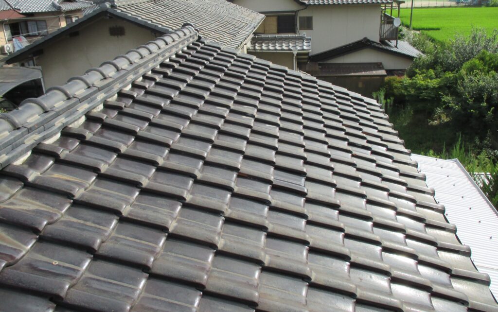 加古川市での屋根工事を行いました！　屋根が軽くなり地震が来ても安心の屋根リフォーム