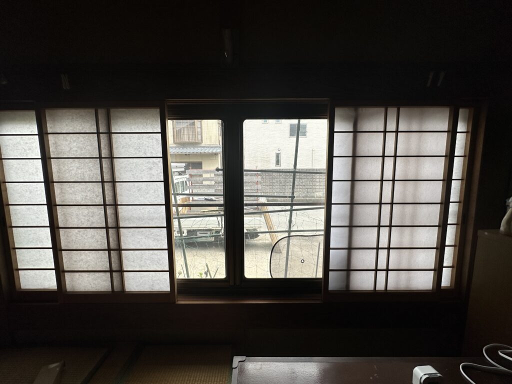 【神戸市】内窓リフォームは防犯にもなります